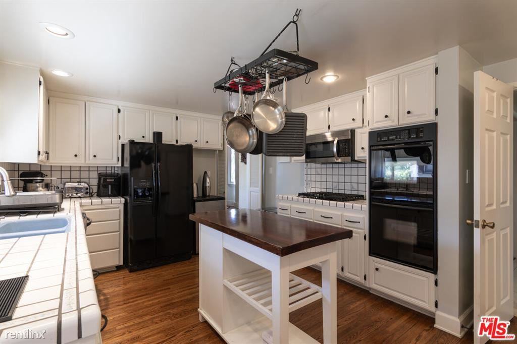 965 Wapello St - Photo 3 of 12