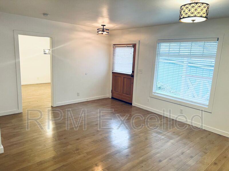 1528 Steele Ave - Photo 6 of 19