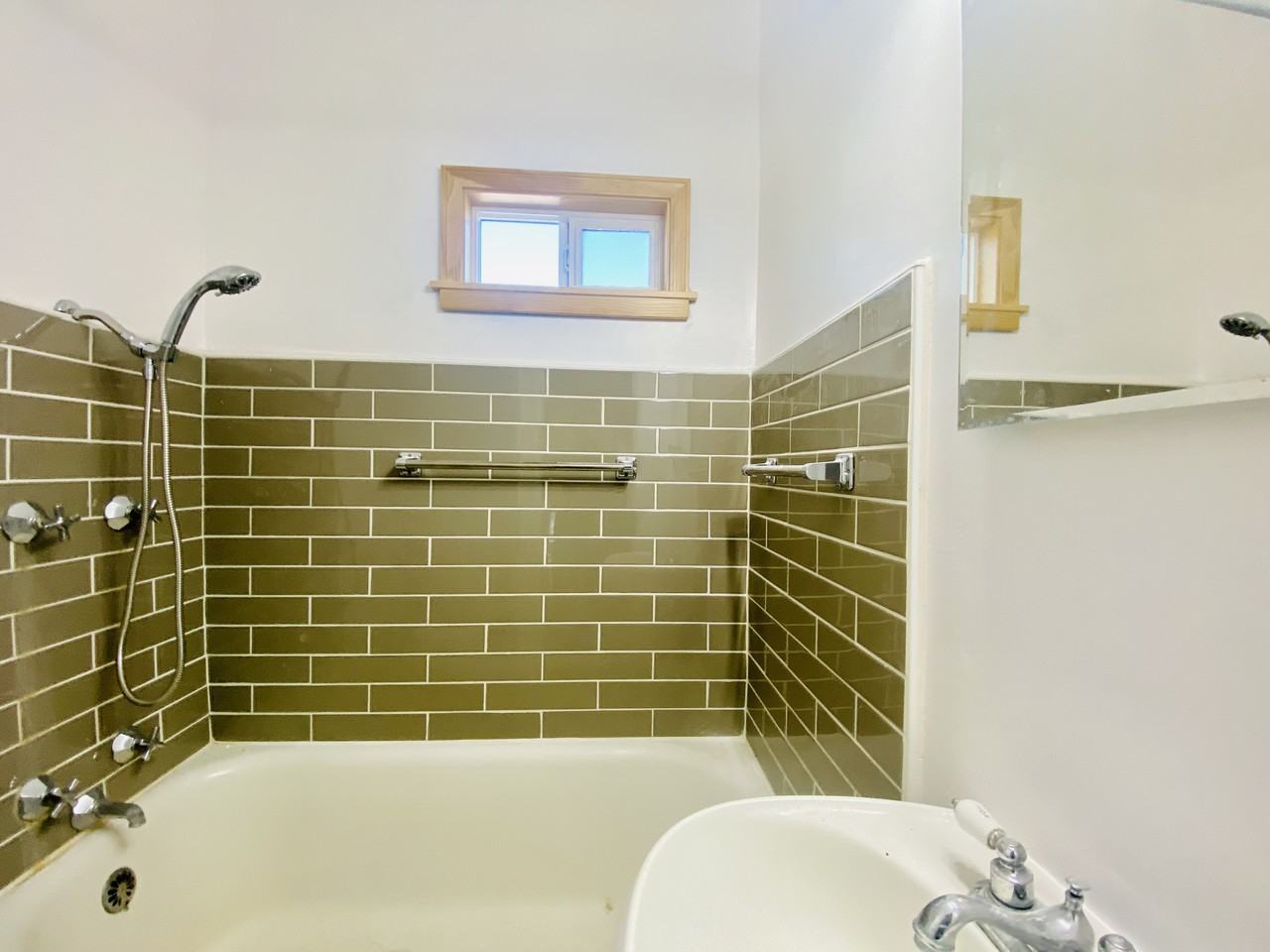 3249 E Presidio Rd - Photo 2 of 21