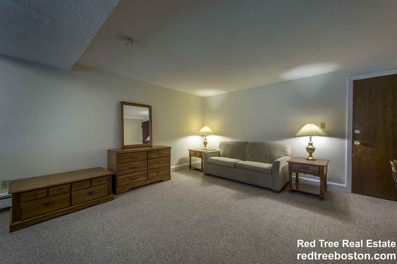 9 Chester St #37 - Photo 5 of 10