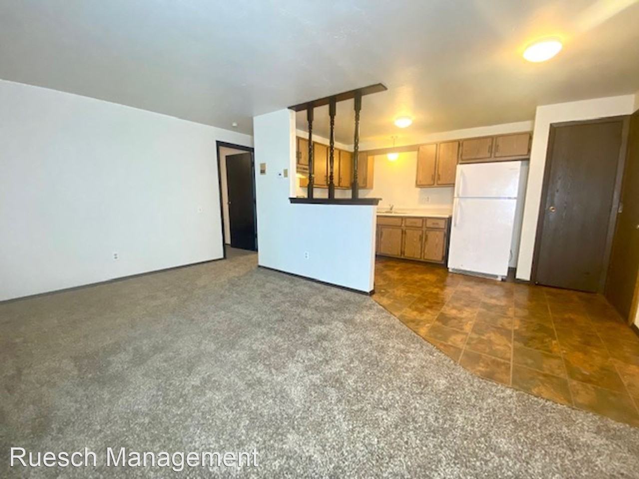 1930 Basten - Photo 2 of 14