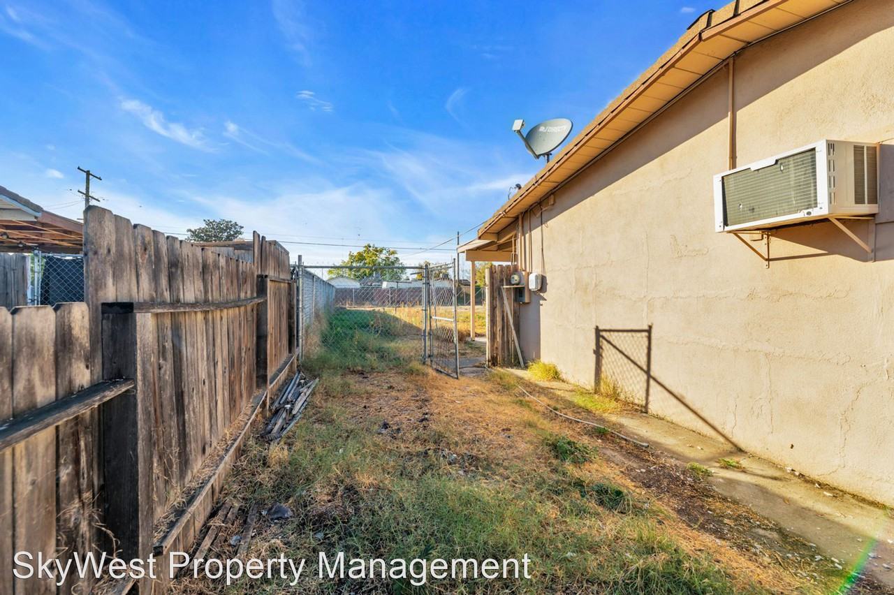 6216 Hermosa St - Photo 3 of 41