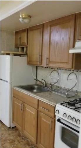 2518 E 29th St #1 - Photo 3 of 9