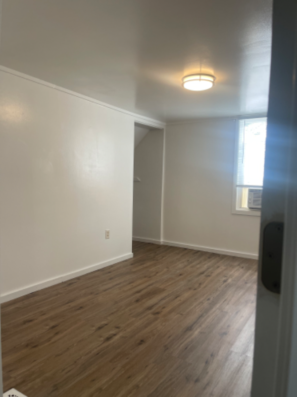 1022 Huffman St #2 - Photo 2 of 11