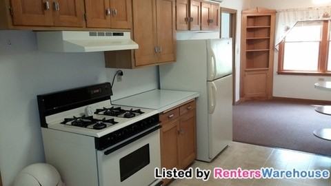 105 N Park Ln - Photo 3 of 15