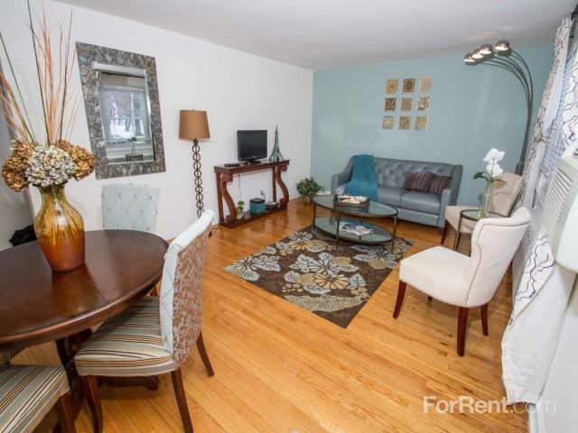 Lynnewood Gardens - Photo 3 of 56