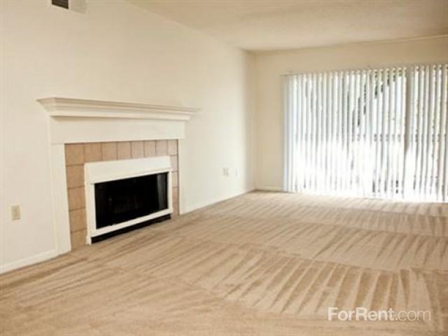 Stonebrook - Photo 3 of 18