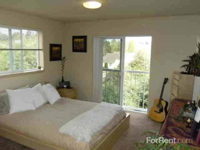 The Seasons at Lea Hill Village - Photo 3 of 17