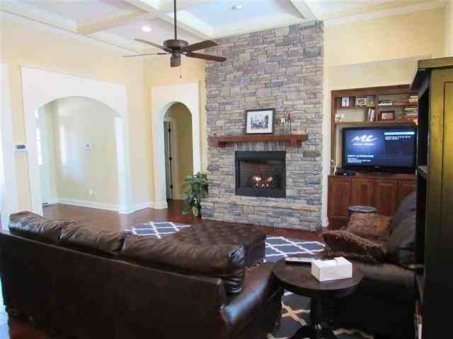 42 Spearhead Dr - Photo 3 of 21