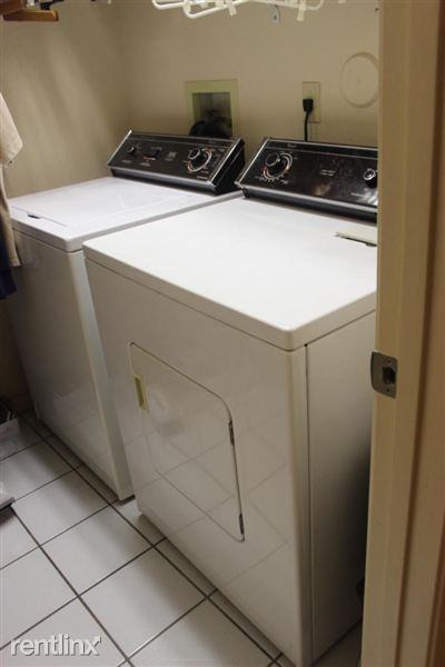 6223 Kings Gate Cir - Photo 2 of 20