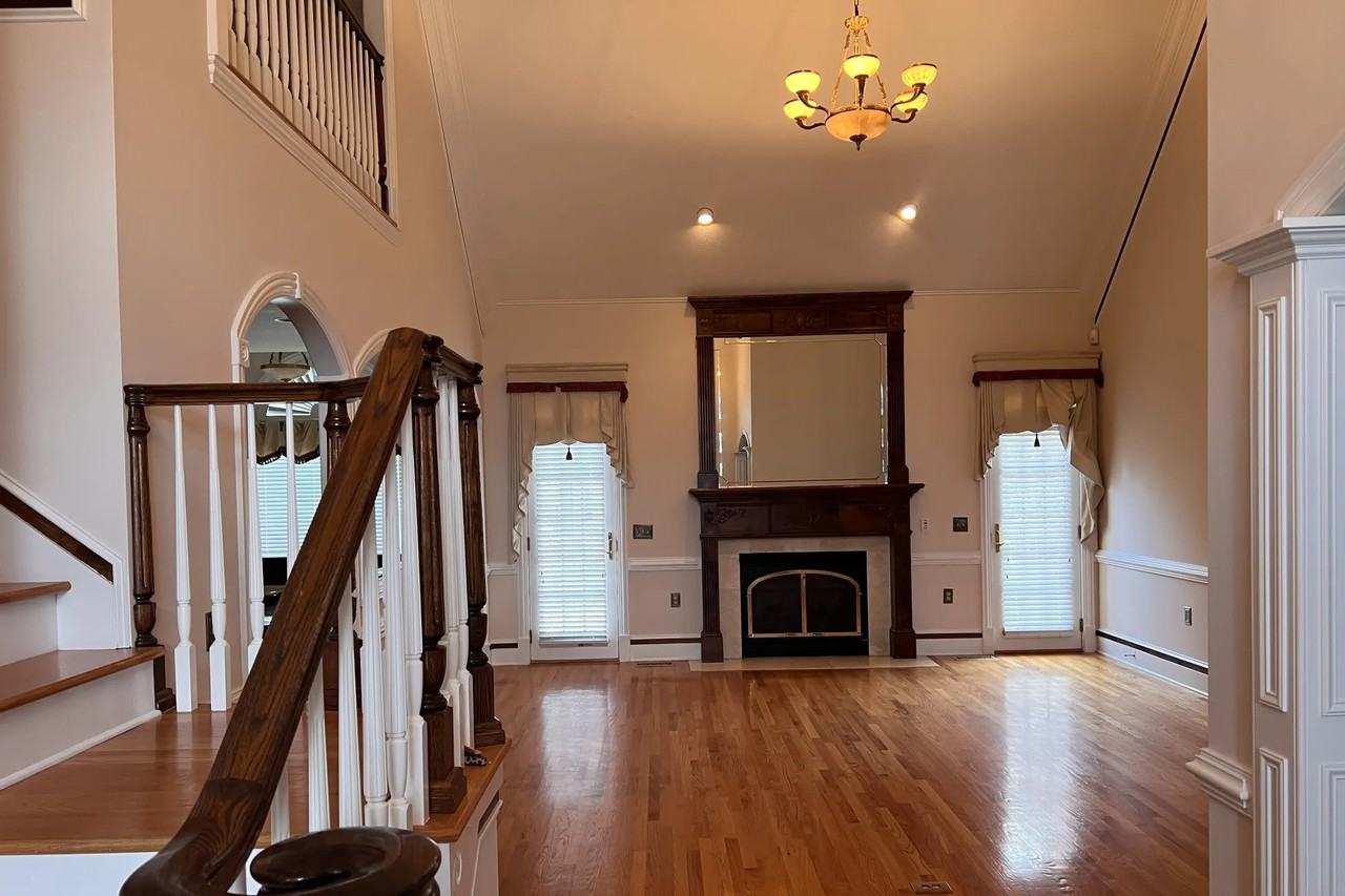 3222 Postoak Dr Nw - Photo 2 of 16