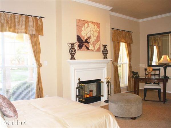 Mopac - Photo 2 of 5