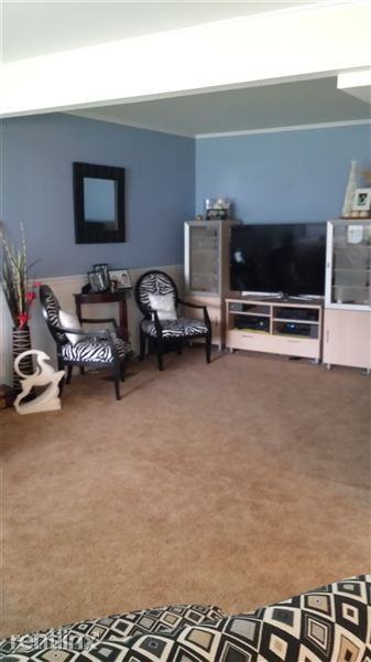 241 Winters Dr - Photo 3 of 10