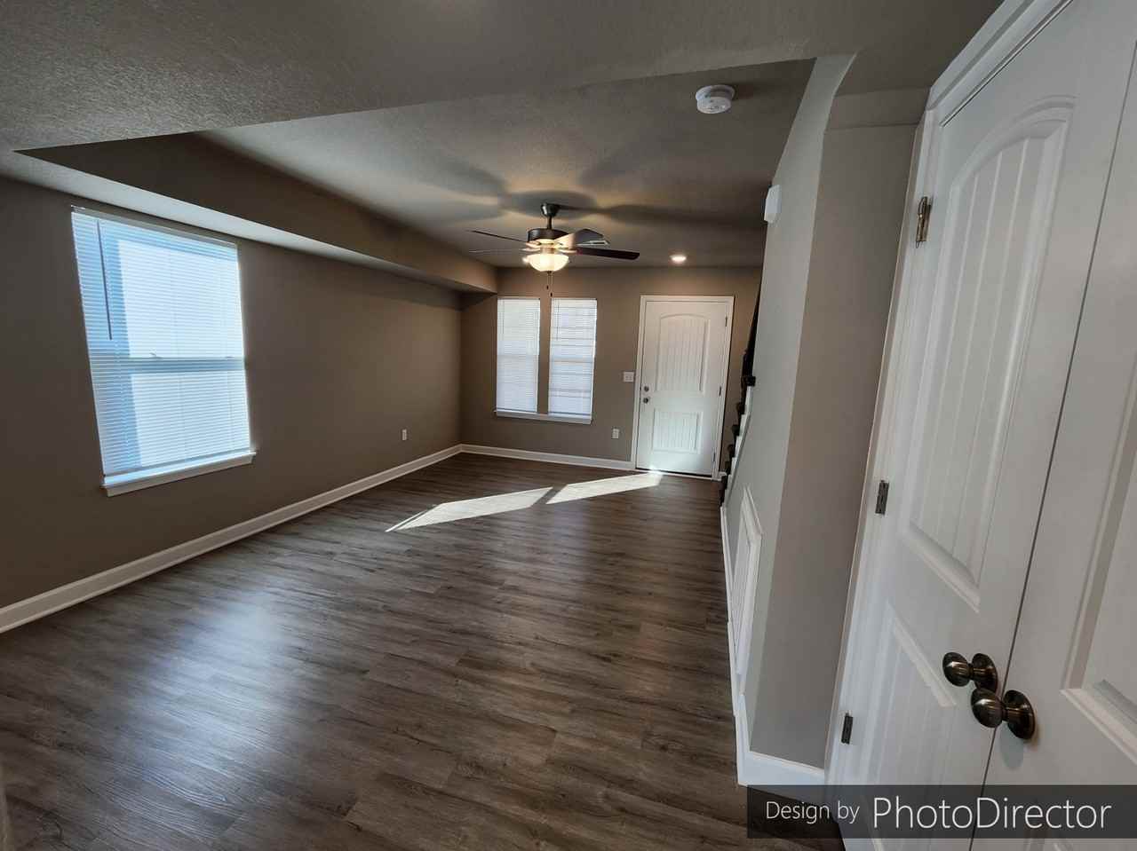 214 Sw Marigold St - Photo 3 of 23