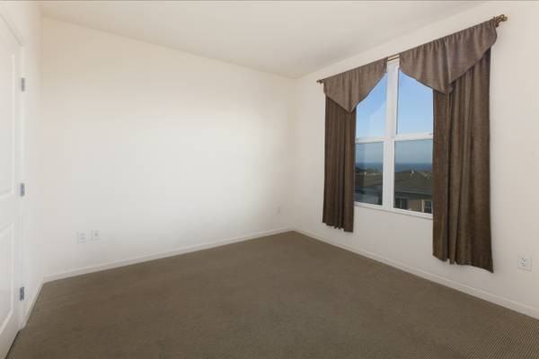 501 Crescent Way - Photo 2 of 6