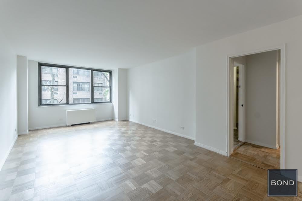 E 49th St #4K, New York, NY 10017 - 1 Bedroom Apartment for Rent ...