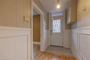 featured image of Raglan Rd & Bagot St