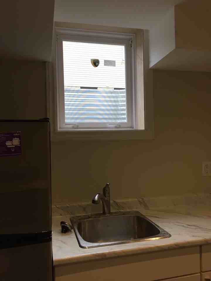 32 Reginald Crescent - Photo 2 of 14