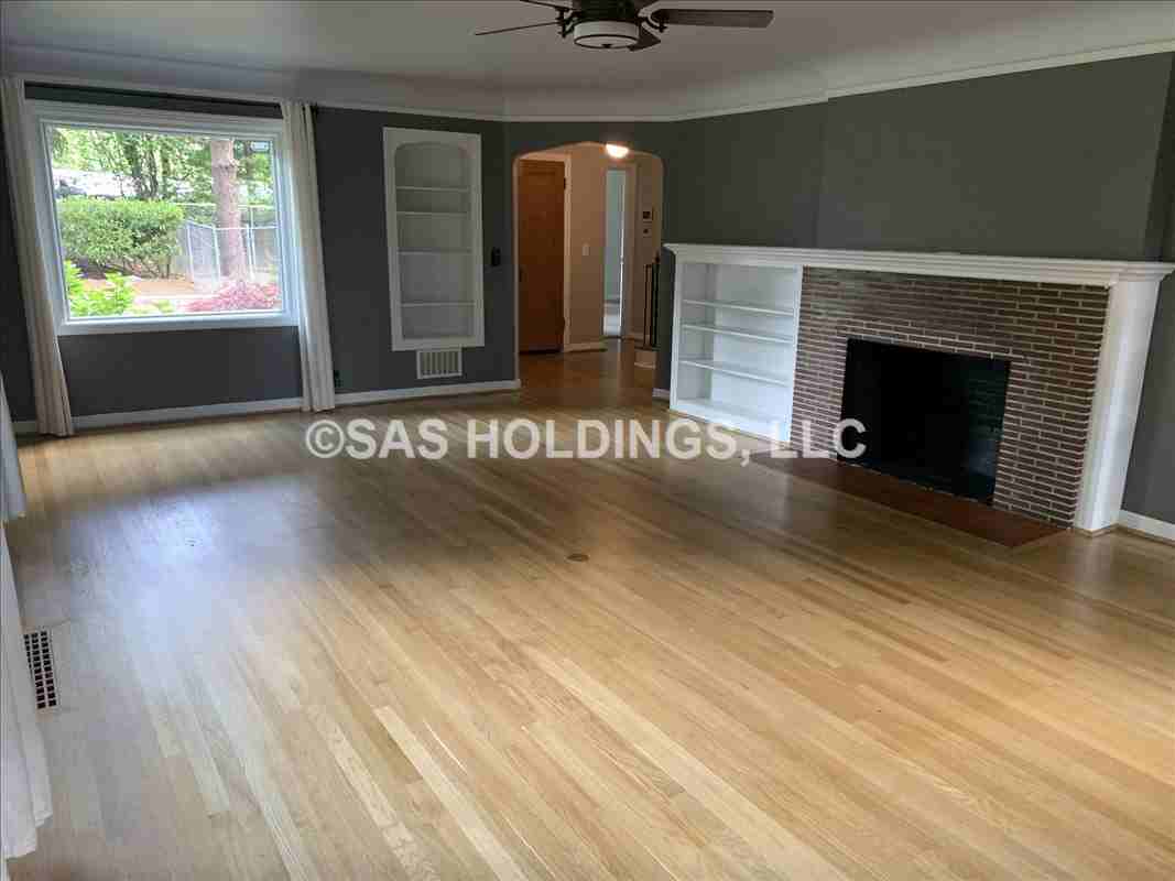 11800 Southwest Butner Road - Photo 3 of 13