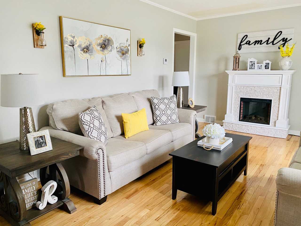 647 Beaumond Pl - Photo 2 of 11