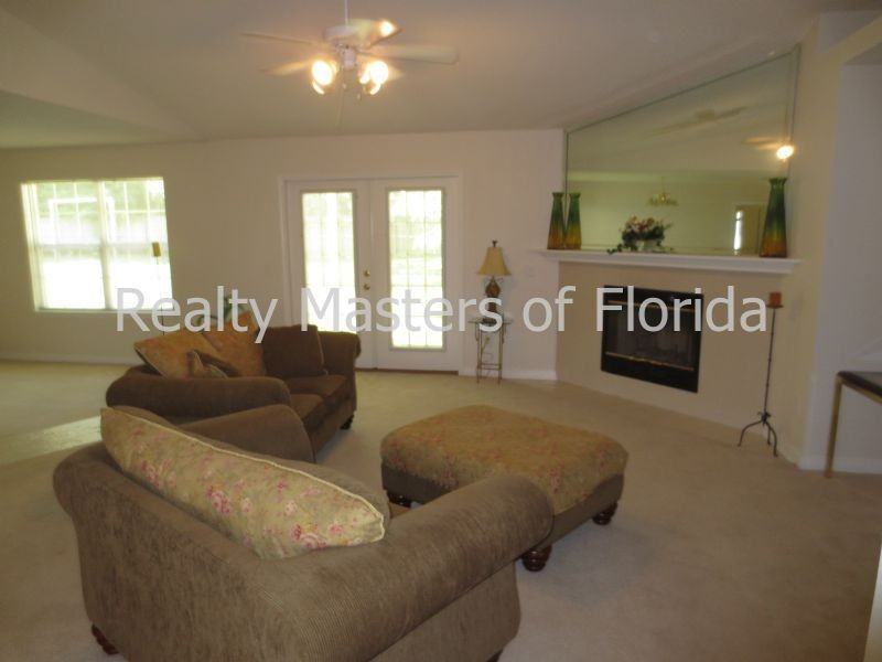 10921 Trellis Ln - Photo 2 of 15