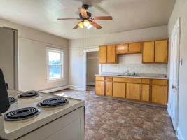 featured image of 104 Simpson Ave #3