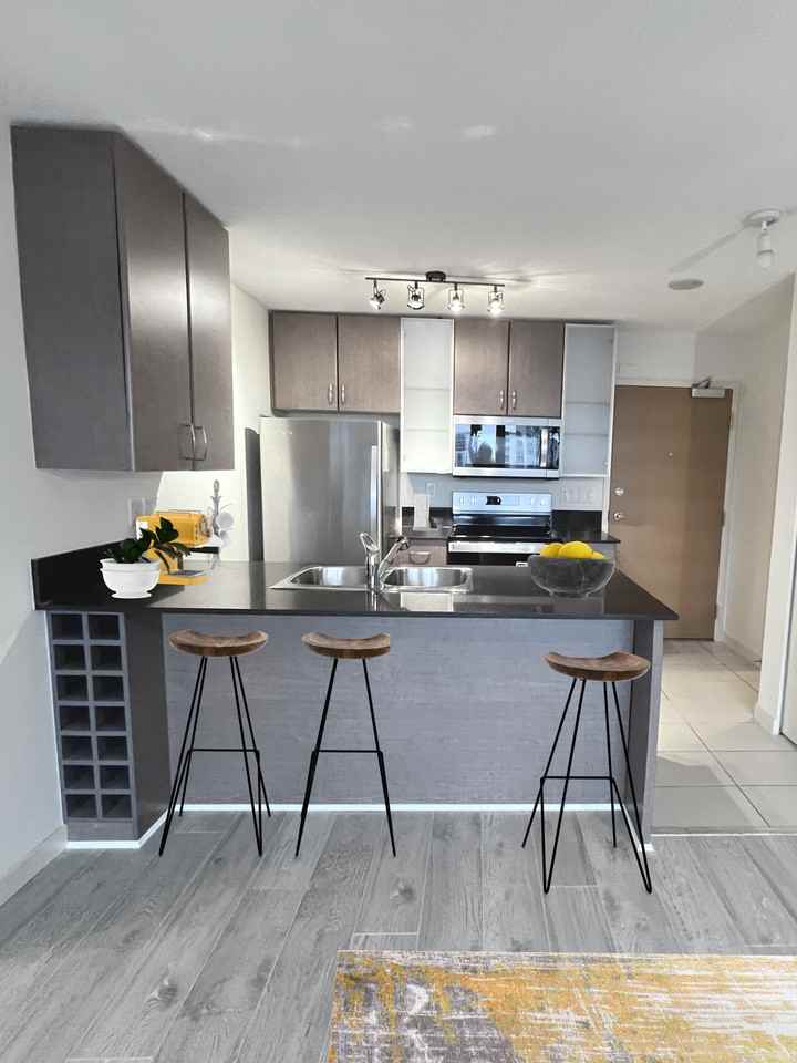 928 Homer Street - Photo 3