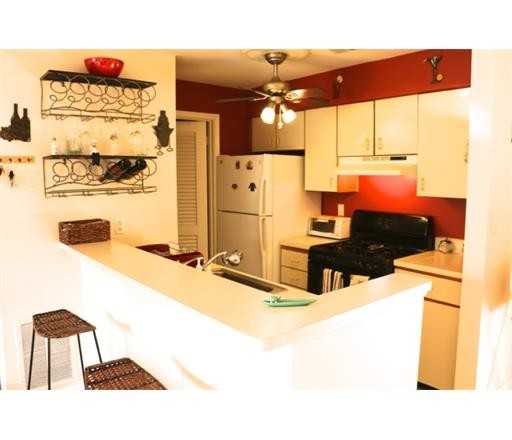 236 Blew Ct - Photo 3 of 12