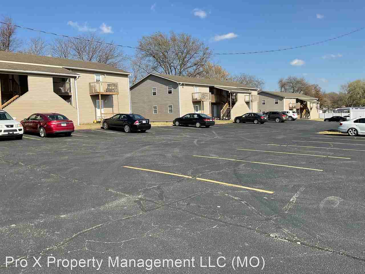 4551 E. Zora - Photo 3 of 11