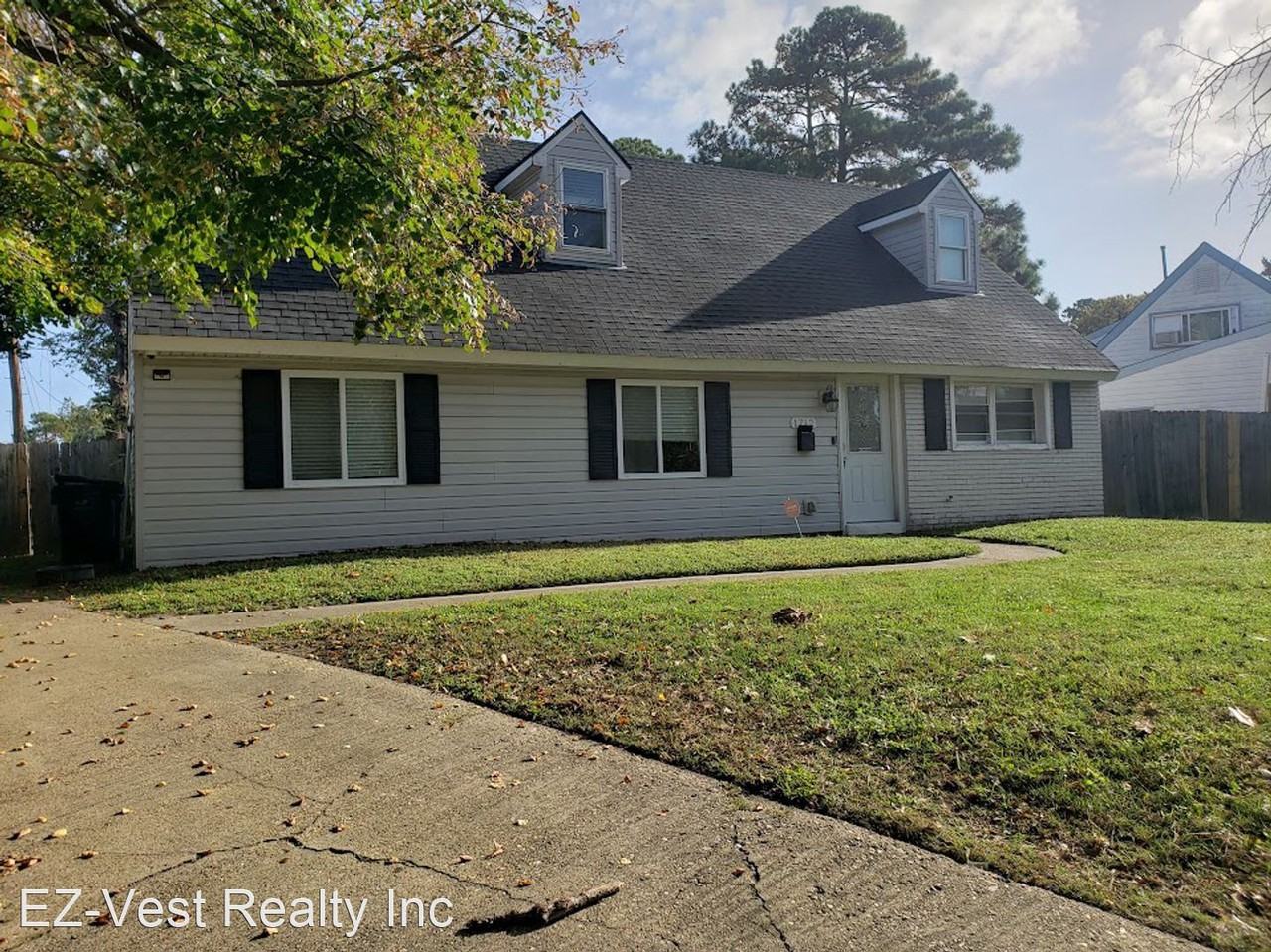 1712 S Lakeland Dr, Norfolk, VA 23518 3 Bedroom House for 1,750/month