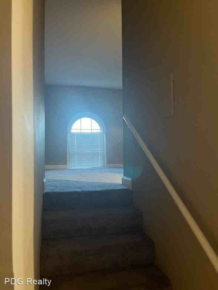 747 S. 5th Street - Photo 3 of 11
