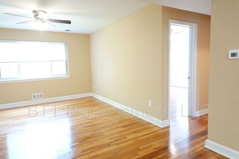 8802 Bradford Rd #4 - Photo 2 of 39