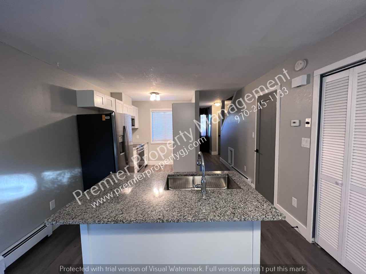 251 Beacon Ct #7 - Photo 3 of 14