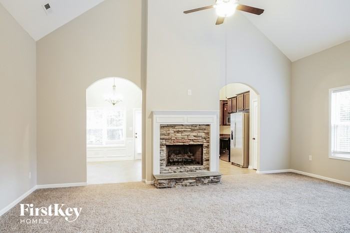 133 Hickory Hills Dr - Photo 3 of 15