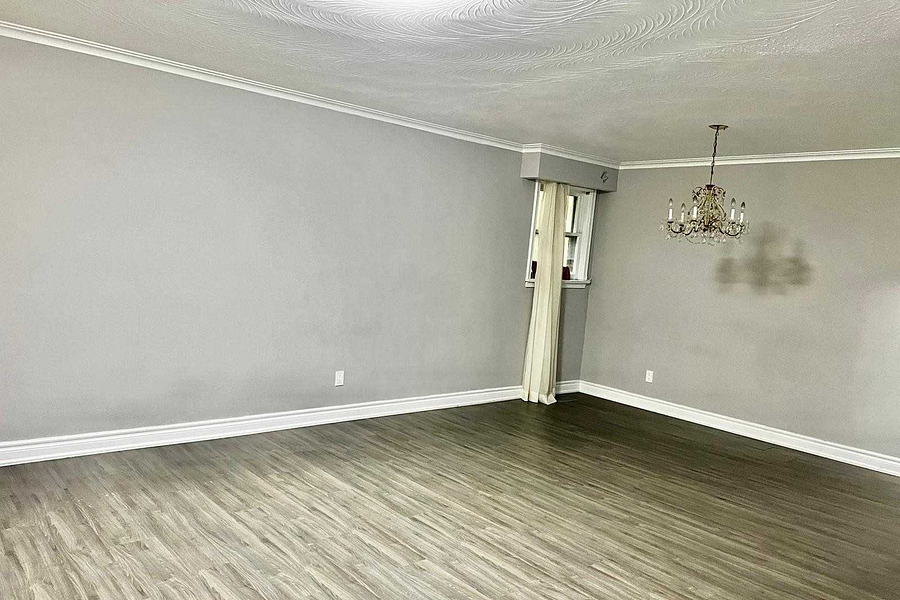 59 Broadlands Boulevard - Photo 3 of 7
