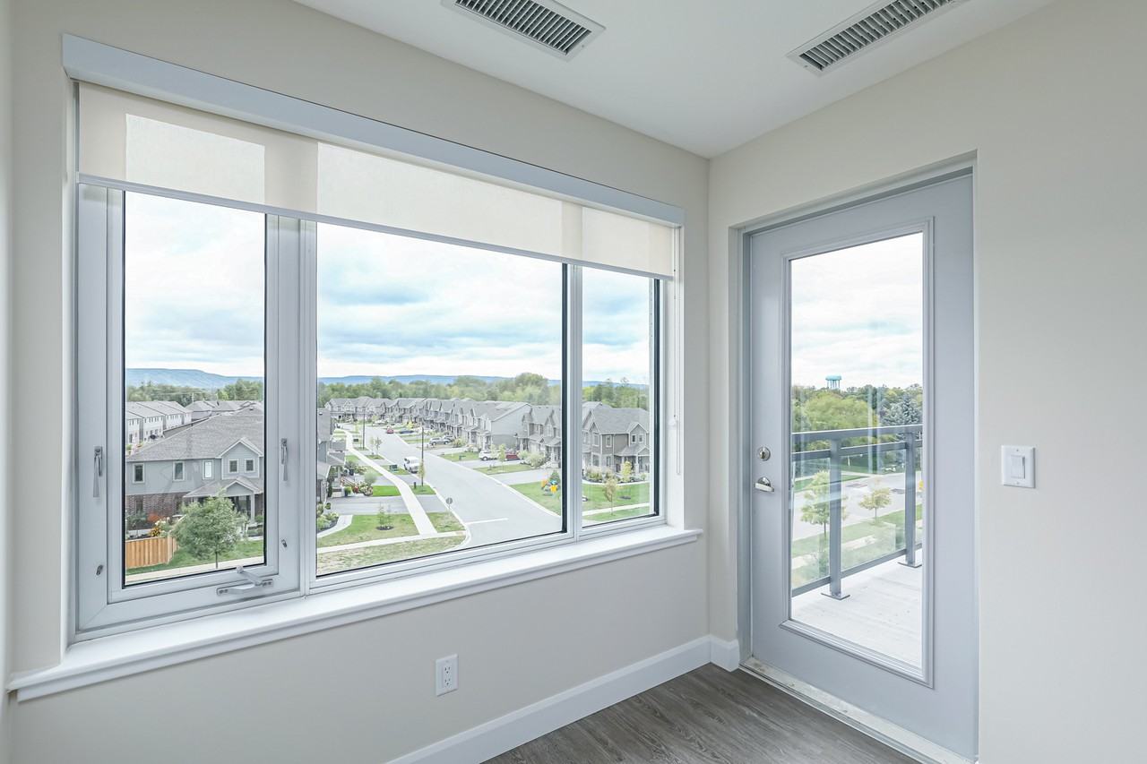 Riverside - Photo 3 of 18