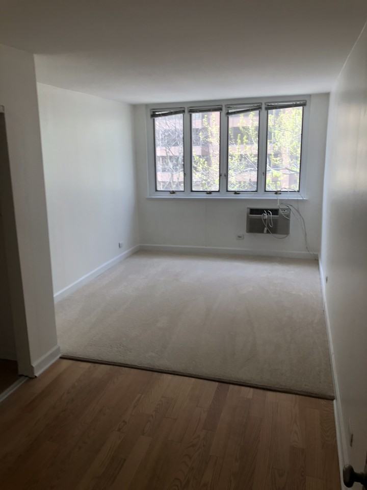 1419 State - Photo 2 of 8