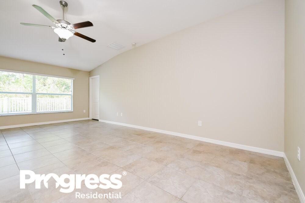 6719 Trent Creek Dr - Photo 3 of 21
