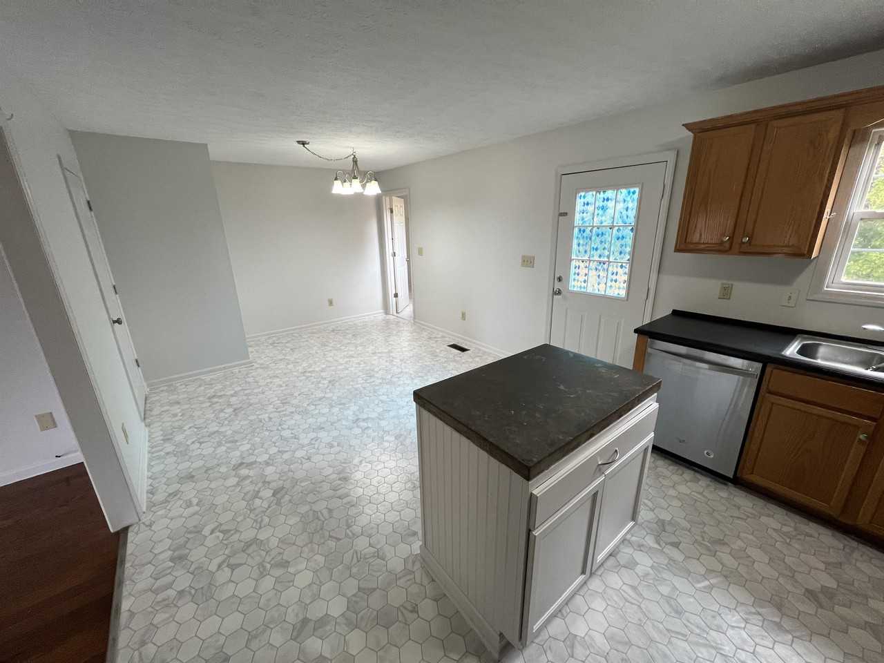 2920 Sams Ct #1 - Photo 5 of 16