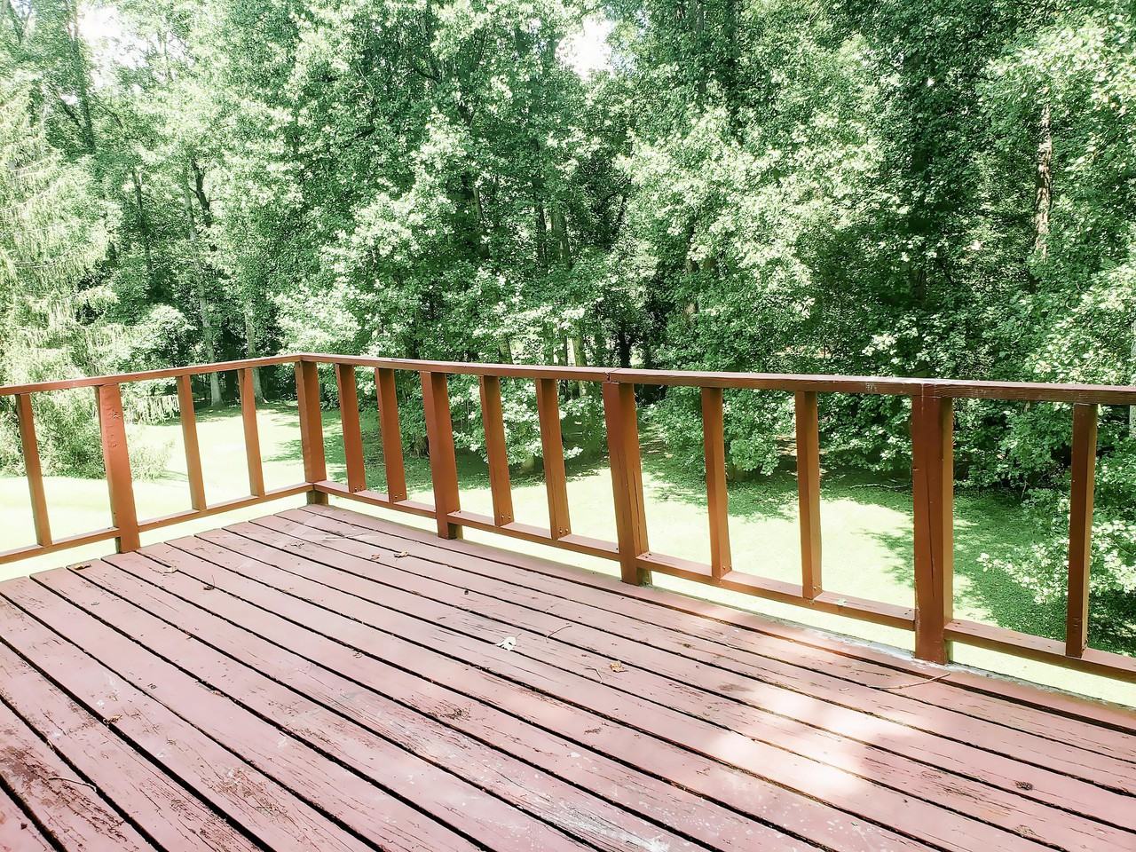 Melanie Trl - Photo 5 of 11