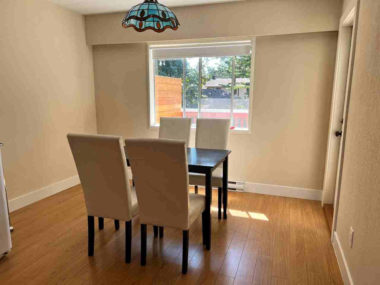 1213 Wychbury Avenue - Photo 3 of 20