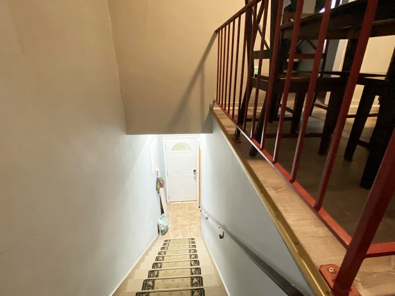 273 North Dithridge Street - Photo 2 of 13