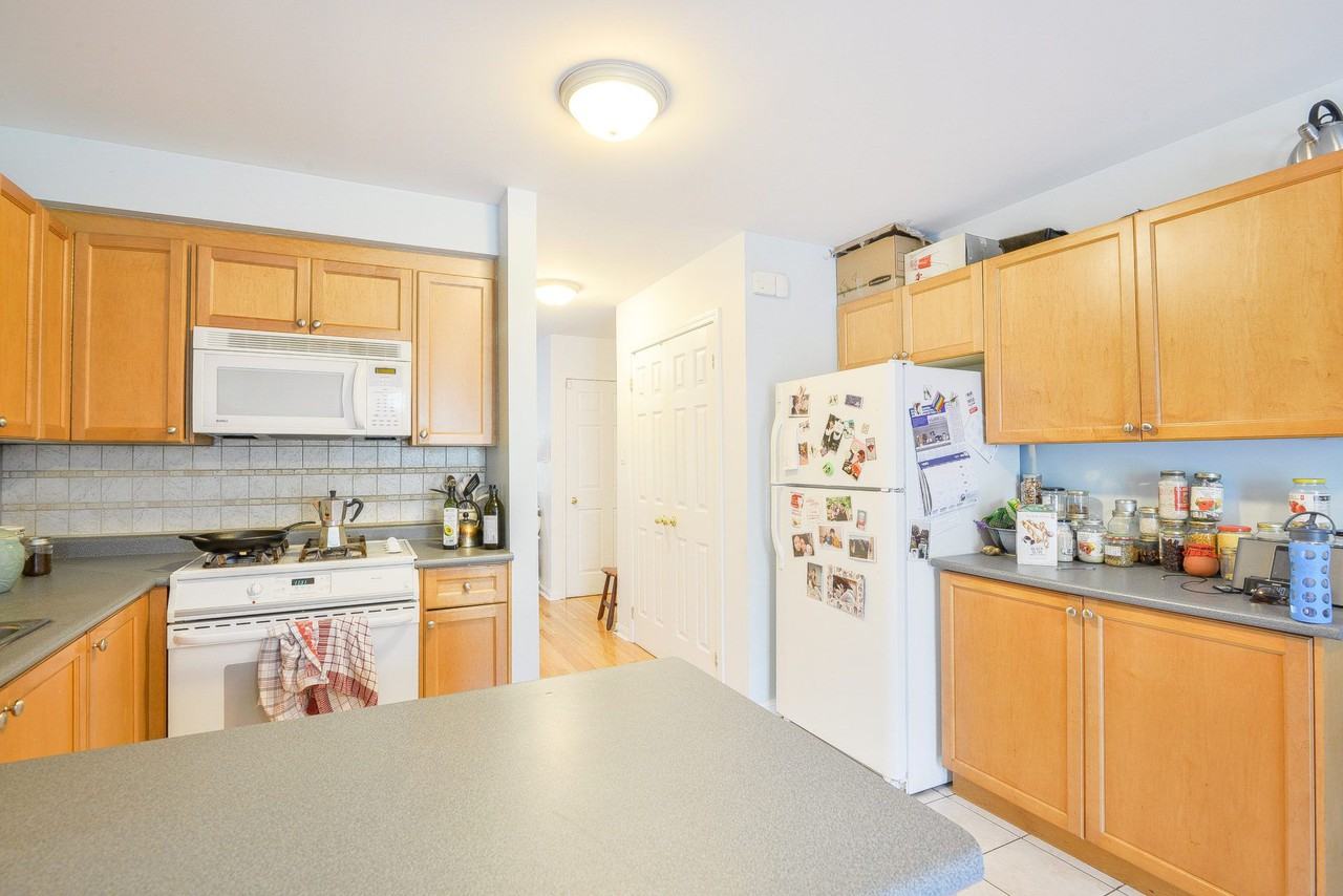26 Osler Street - Photo 7 of 17