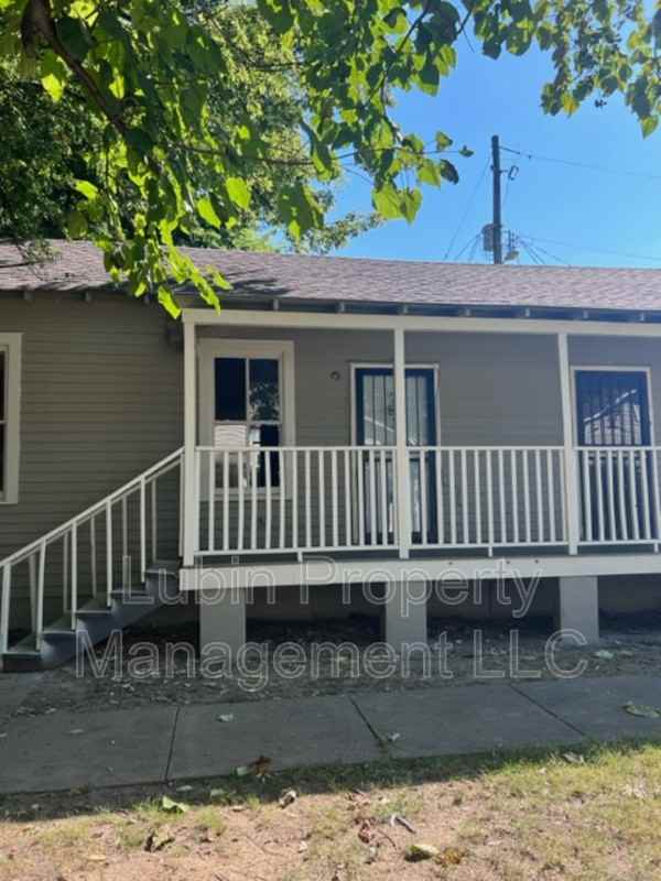 330 Lema Pl - Photo 3 of 9