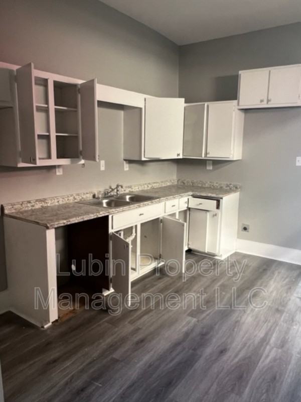 330 Lema Pl - Photo 6 of 7