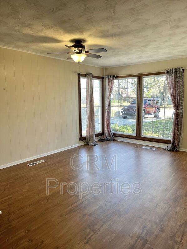 5205 Arrowhead Blvd - Photo 2 of 21