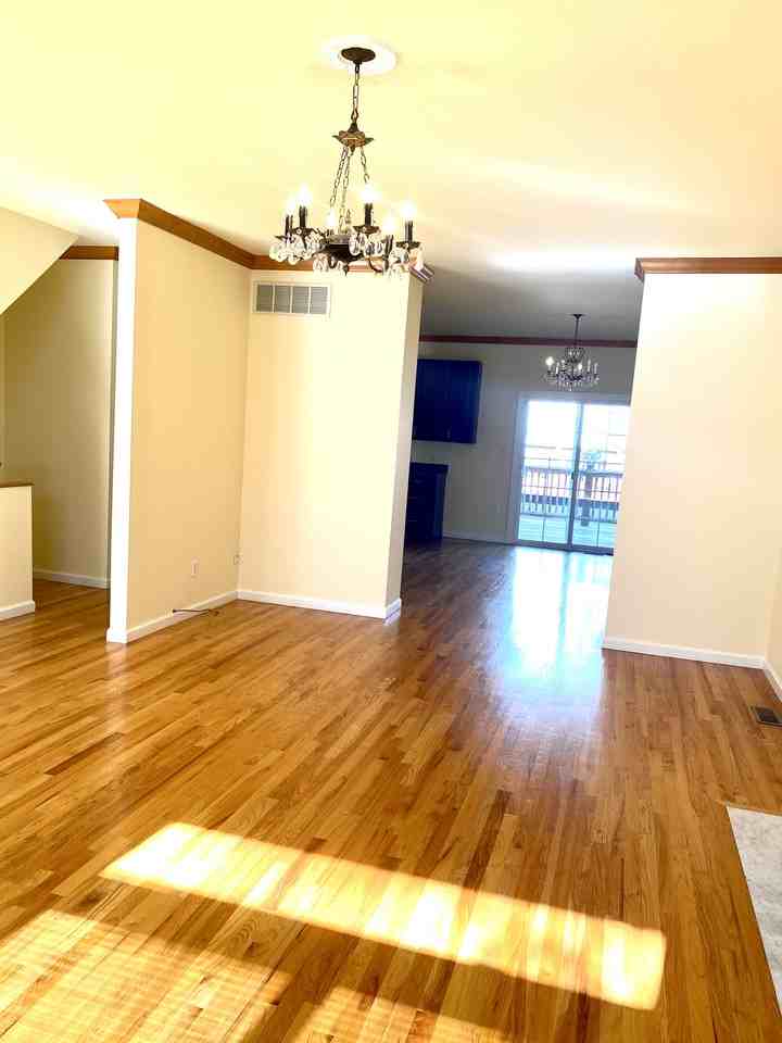 5785 Kingsbury Place - Photo 3 of 14