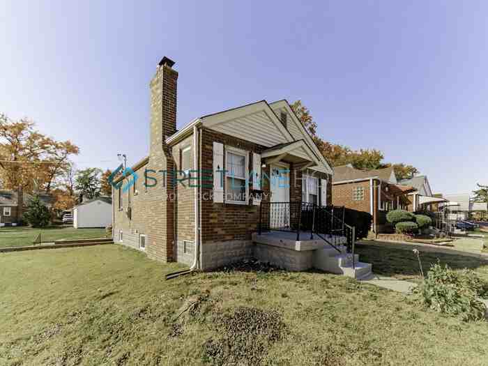 6600 Barken Ave - Photo 3 of 18