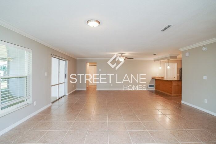 2631 Derbyshire Rd - Photo 2 of 16