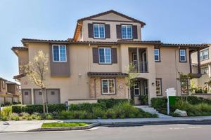 featured image of 5230 Fioli Loop #1